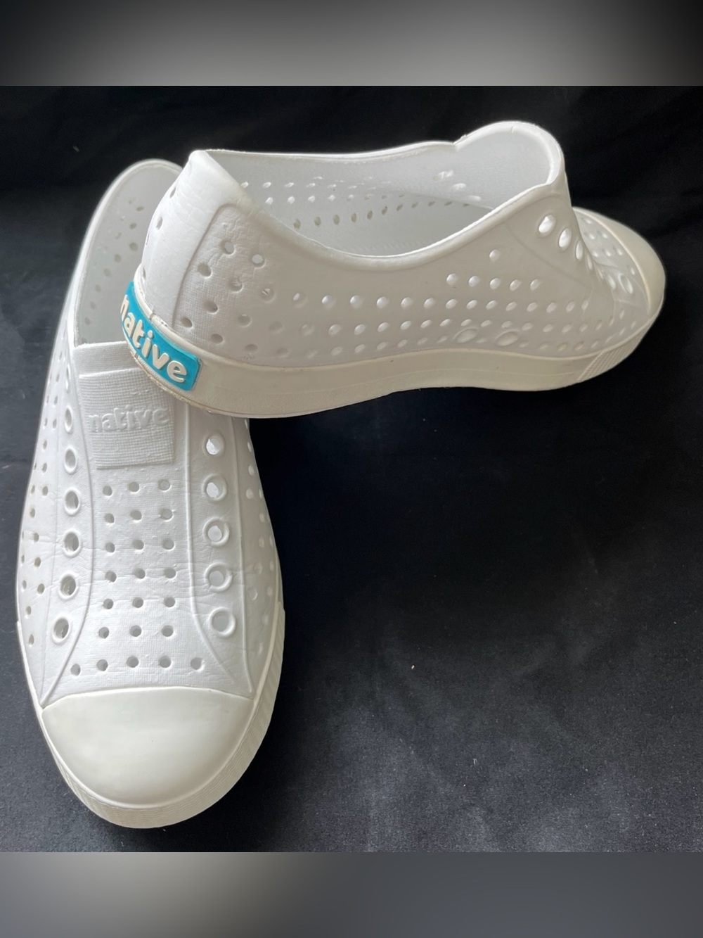 Native Adults Jefferson Slip On Shoes White Men 4/Women 6